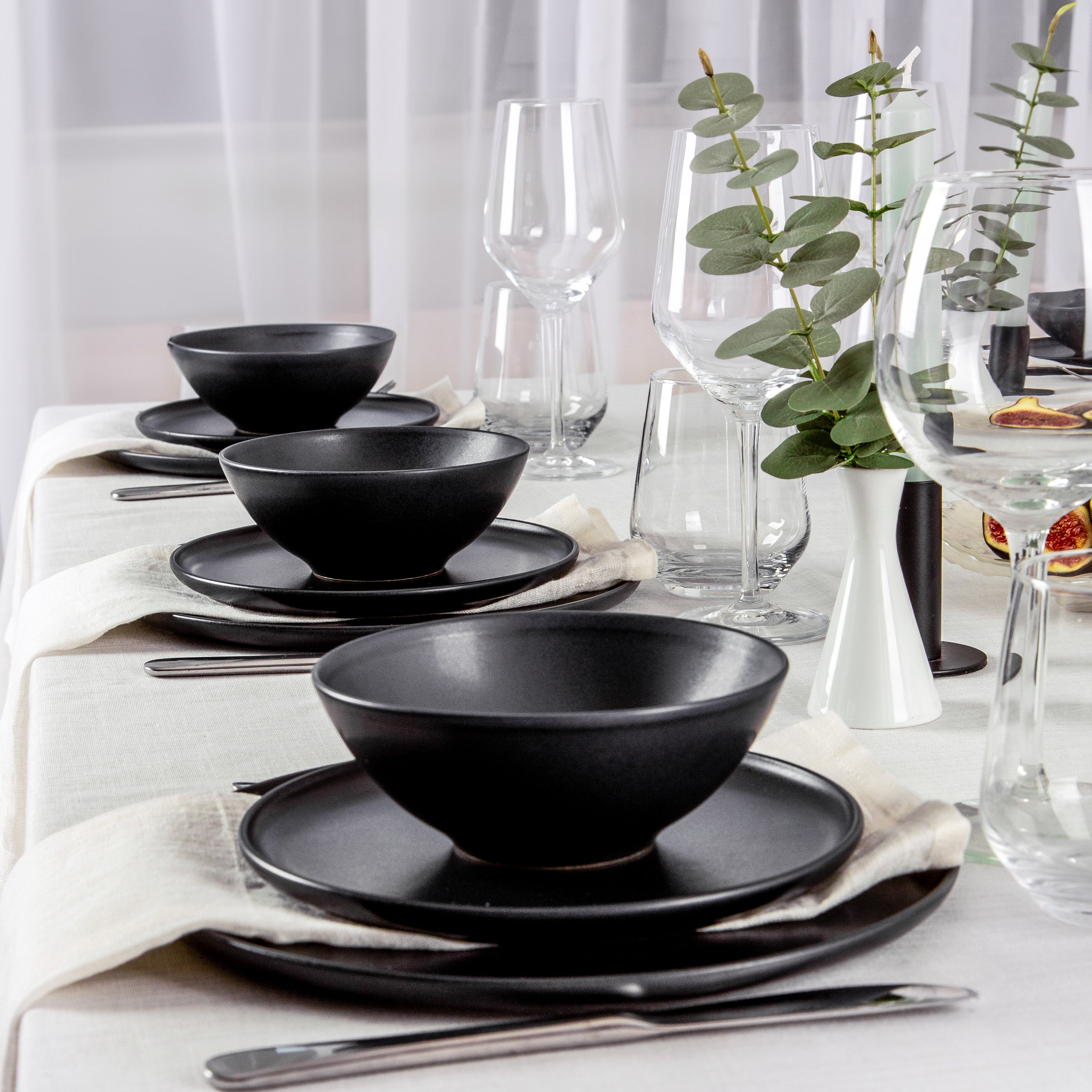 SteingutGeschirr set 6 Personen, schwarz matt