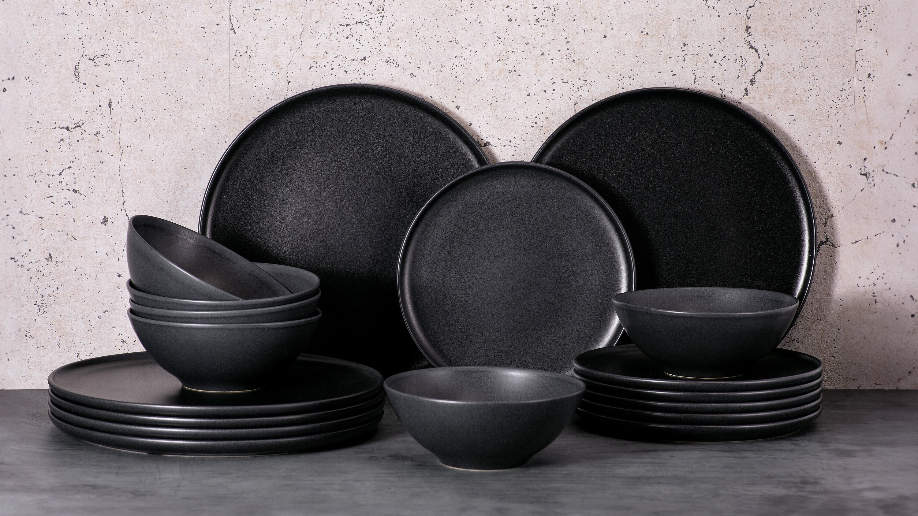 nortea Skandinavisches steingut Geschirr set schwarz matt modern nordisches steingutgeschirr