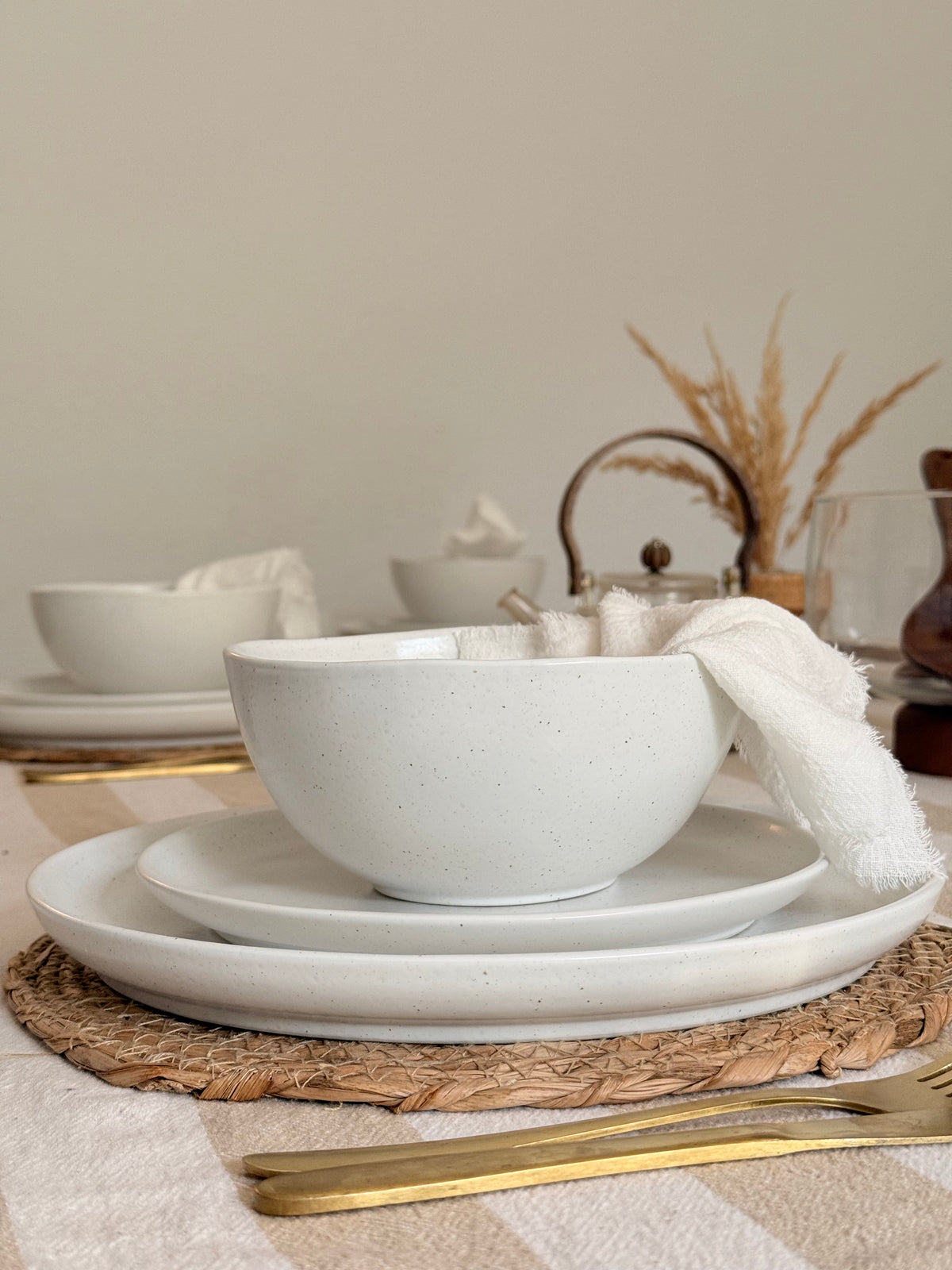 Nordic Design Steingut Geschirr set Weiß Matt, hergestellt in Portugal – nortea